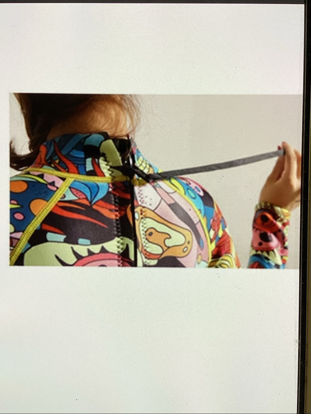 HiSEA Jeas Colorful Abstract Print One-Piece Neoprene Swimsuit - Multicolor - Picture 2 of 16